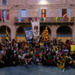 Il Rione Santo Spirito festante in piazza per la vittoria 2024